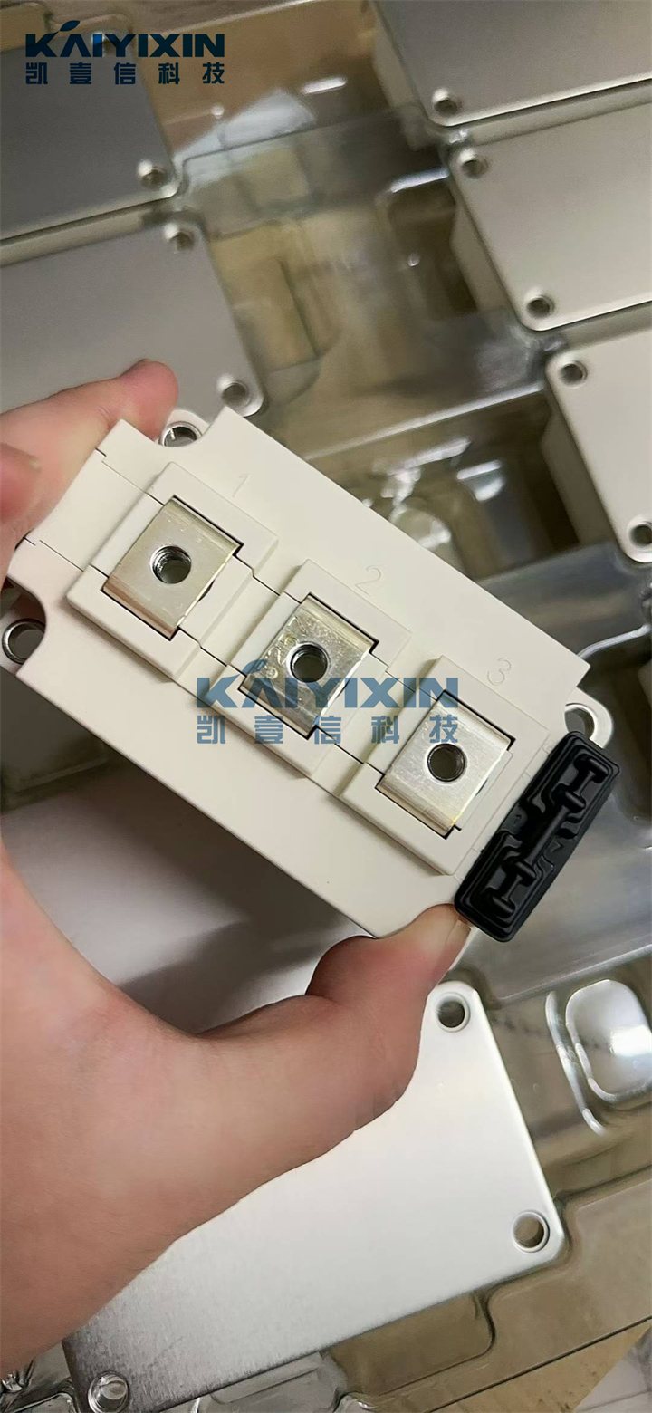 FF450R12KT4-Infineon-CMh