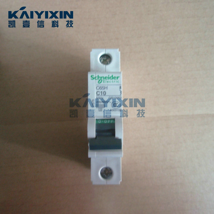 C65H-C10-1P-Schneider-xeM