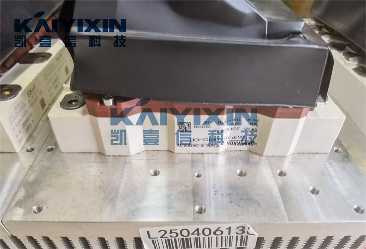 SKiiP2413GB123-4DFL-SEMIKRON-dwi