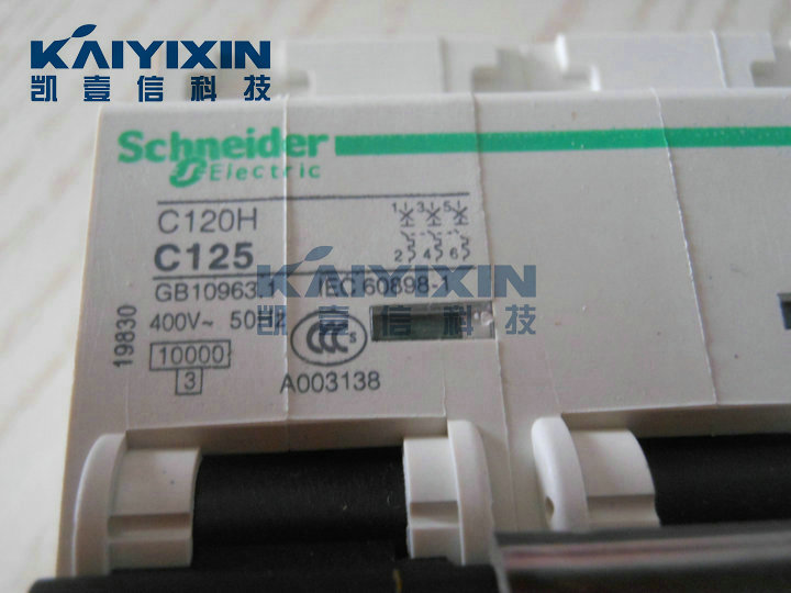 C120H-C125-3P-Schneider-q2Q