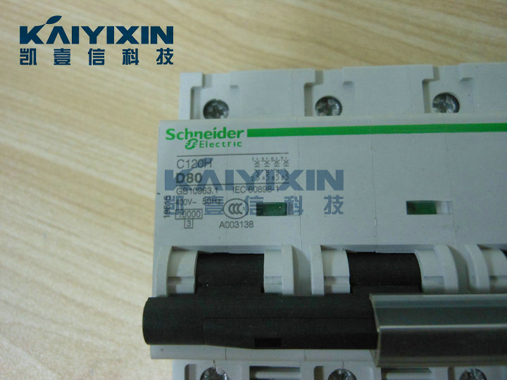 C120H-D80-4P-Schneider-kET