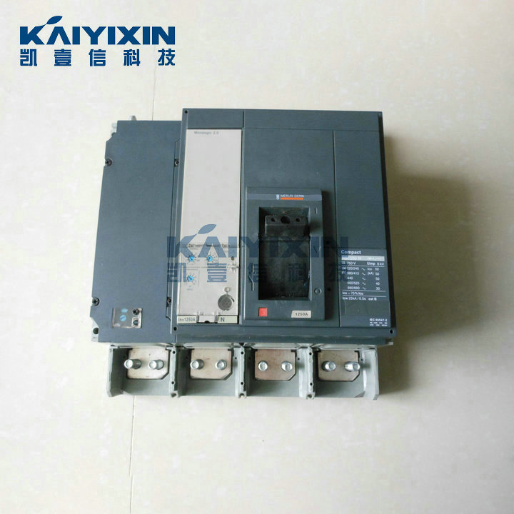 NS1250N-4P-1250A-Schneider-Of6