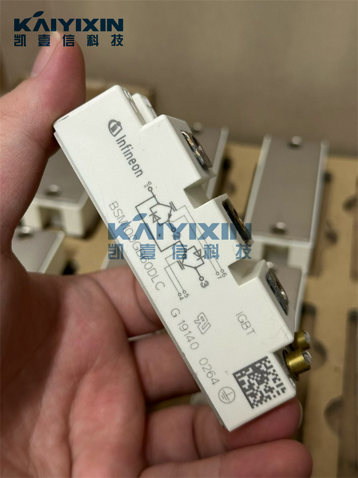 BSM100GB60DLC-Infineon-14S
