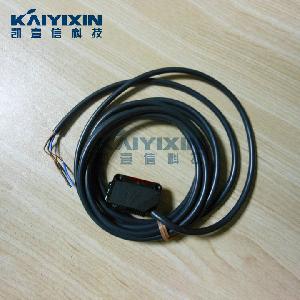 E3Z-R61-2M-OMRON-Xzp