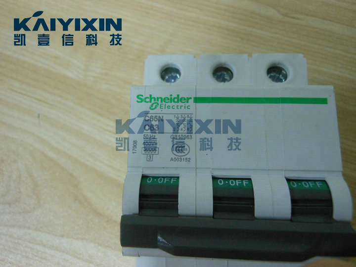 C65N-C63-3P-Schneider-p0d