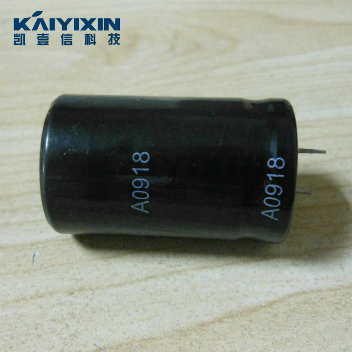 NCC-680uF-250V-NIPPON-CHEMI-CON-NCC-IXj