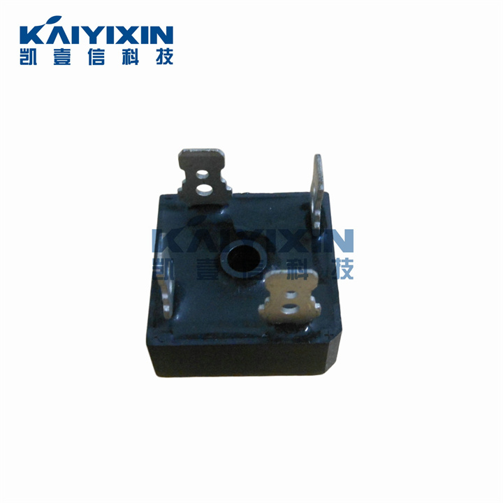 15D4B41-TOSHIBA-xZs