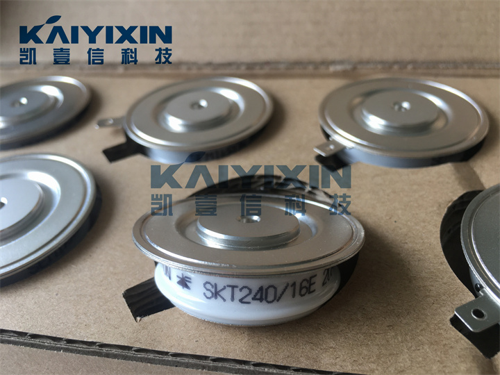 SKT240-16E-SEMIKRON-Bij