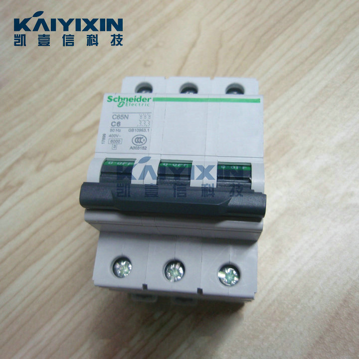 C65N-C6-3P-Schneider-naU
