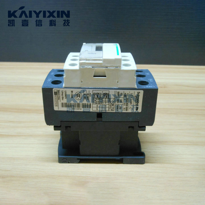 LC1-D38M7C-220VAC-Schneider-gwD