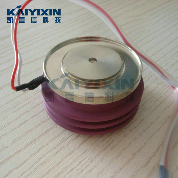SF500U25-TOSHIBA-akn