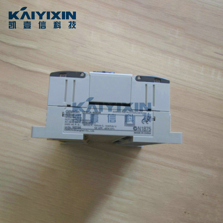 CPM1A-40EDR-OMRON-1qN