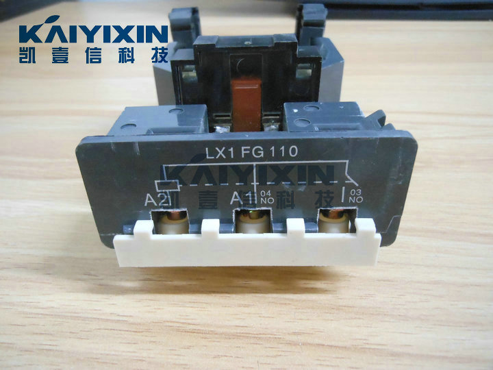 LX1-FG110-Schneider-Uxr