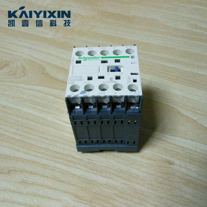 LP1K090085MD-220VDC-Schneider-1BW