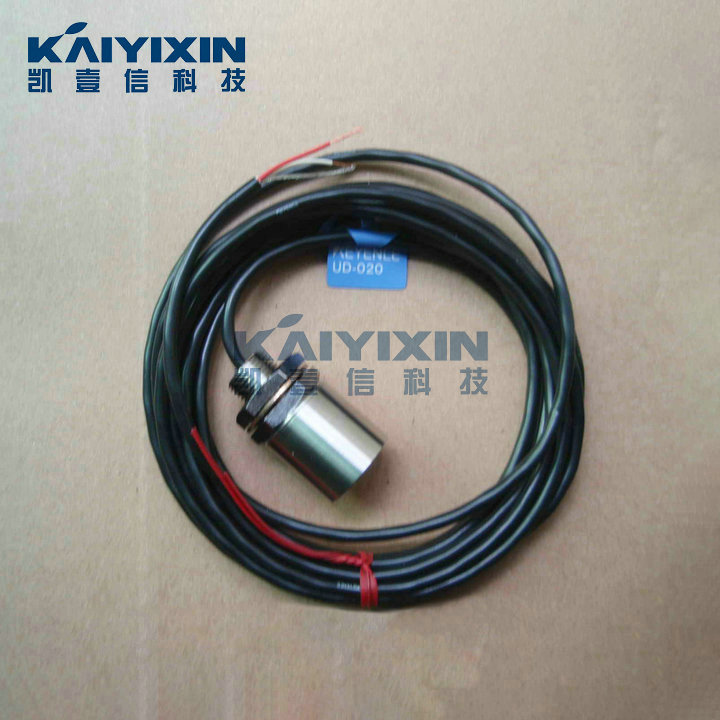 UD-020-KEYENCE-95o